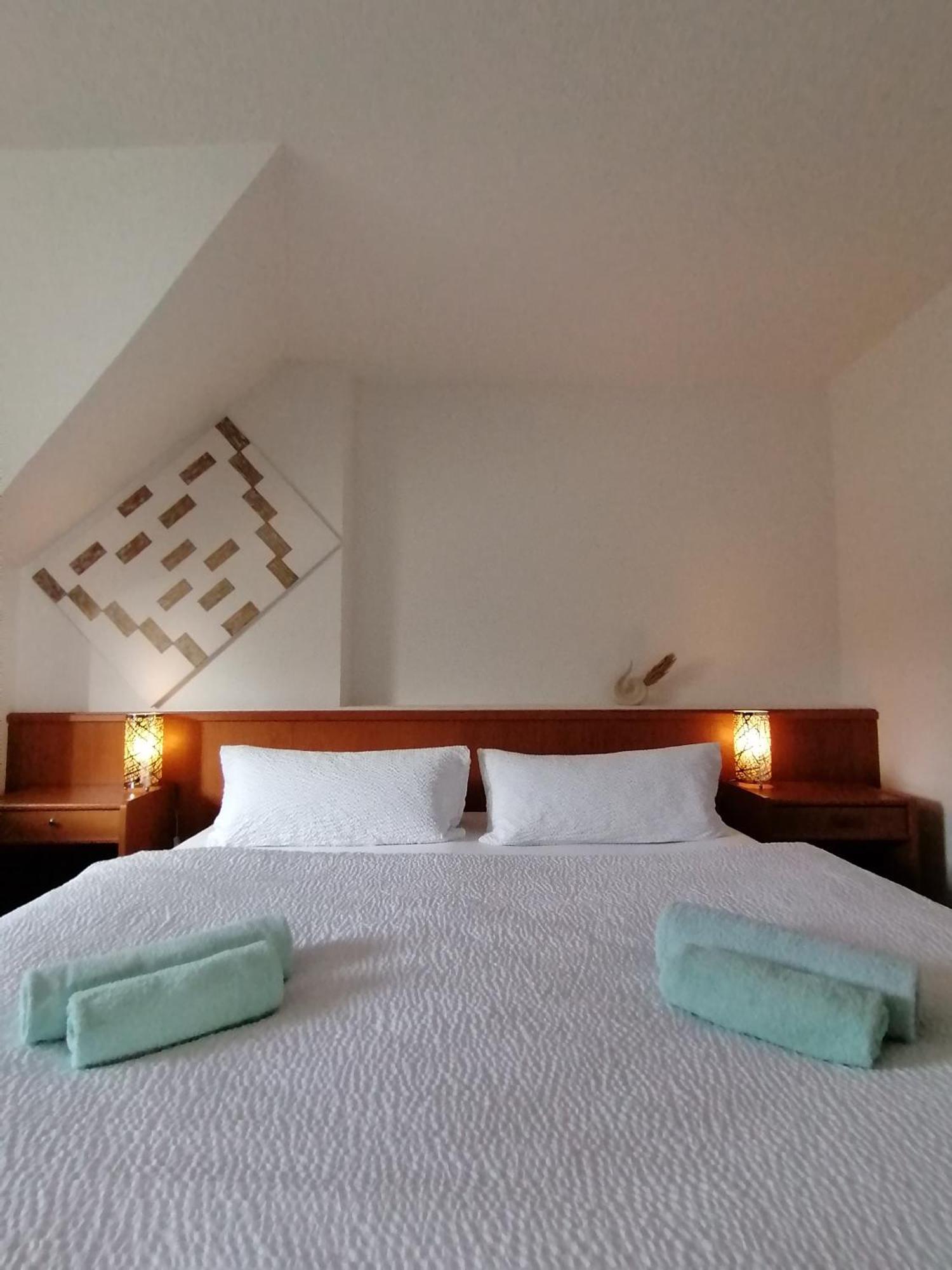 Domstadt Apartments Μέρσεμπουργκ Δωμάτιο φωτογραφία