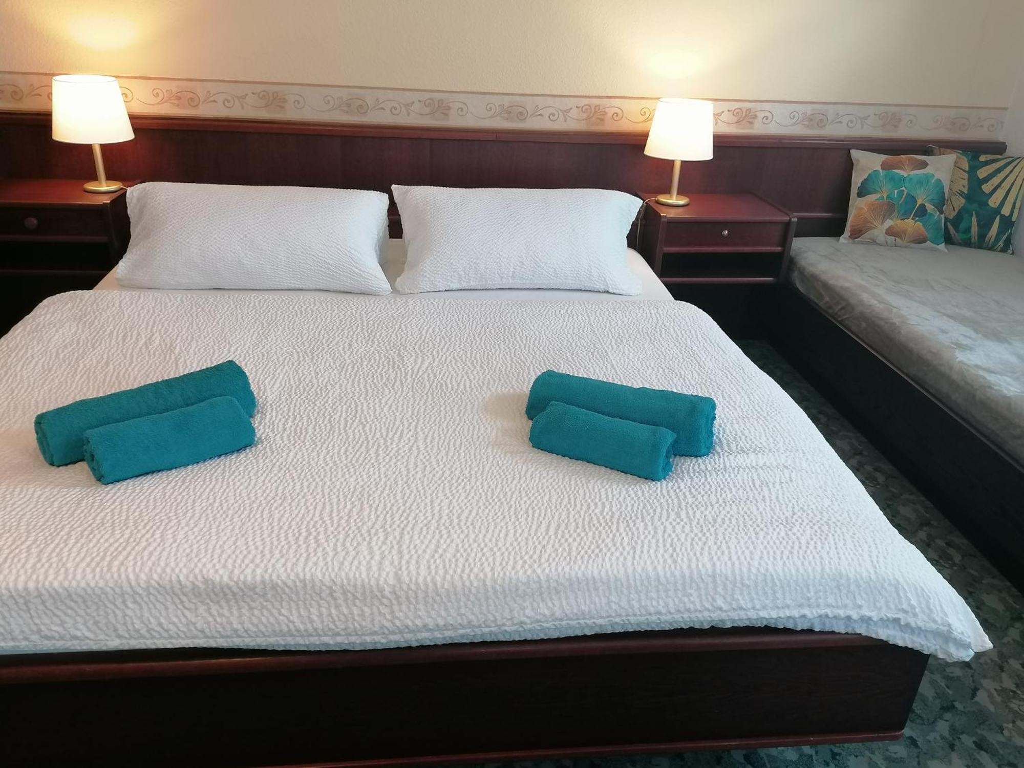 Domstadt Apartments Μέρσεμπουργκ Εξωτερικό φωτογραφία