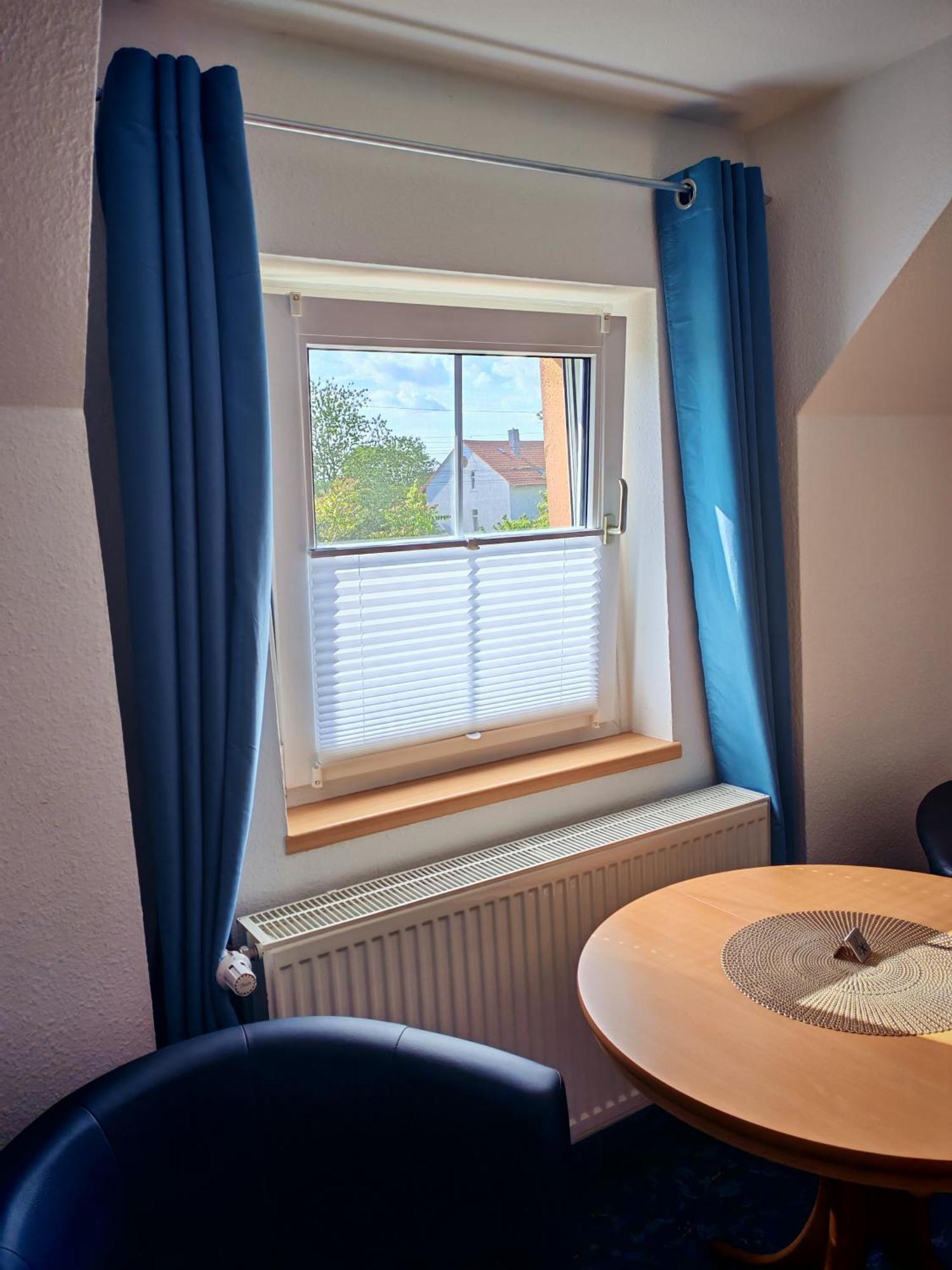 Domstadt Apartments Μέρσεμπουργκ Δωμάτιο φωτογραφία